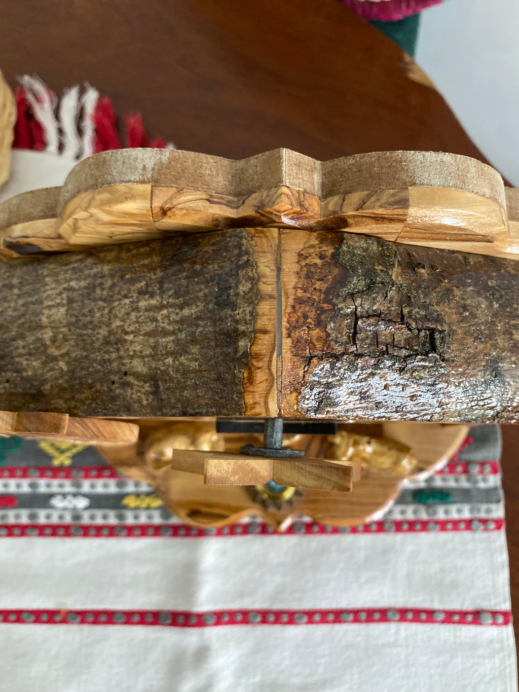 Crèche de Noël artisanale Grand format-
Musique intégrée modèle 1