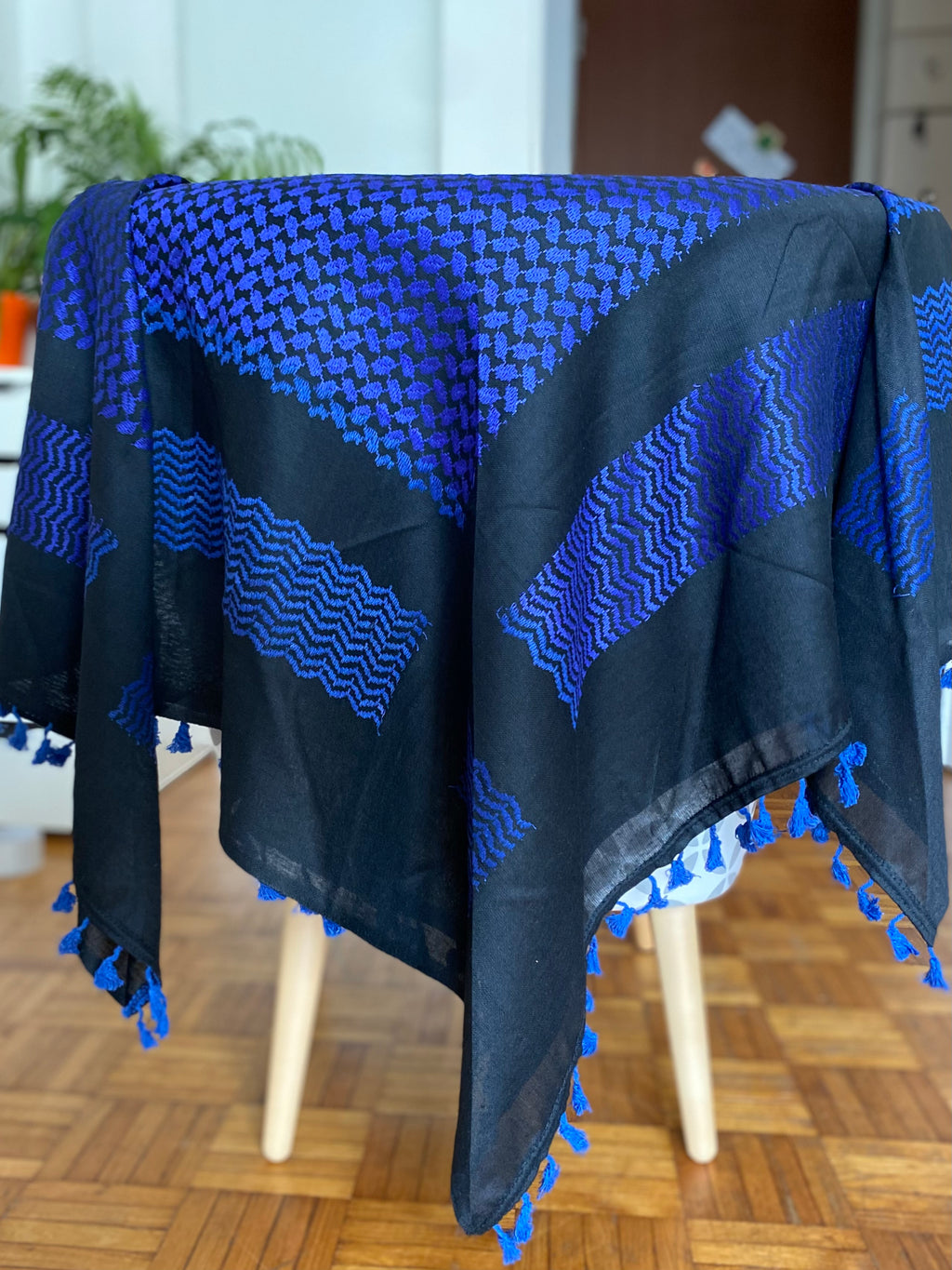 Kiffieh Palestinien authentique noir et bleu royal