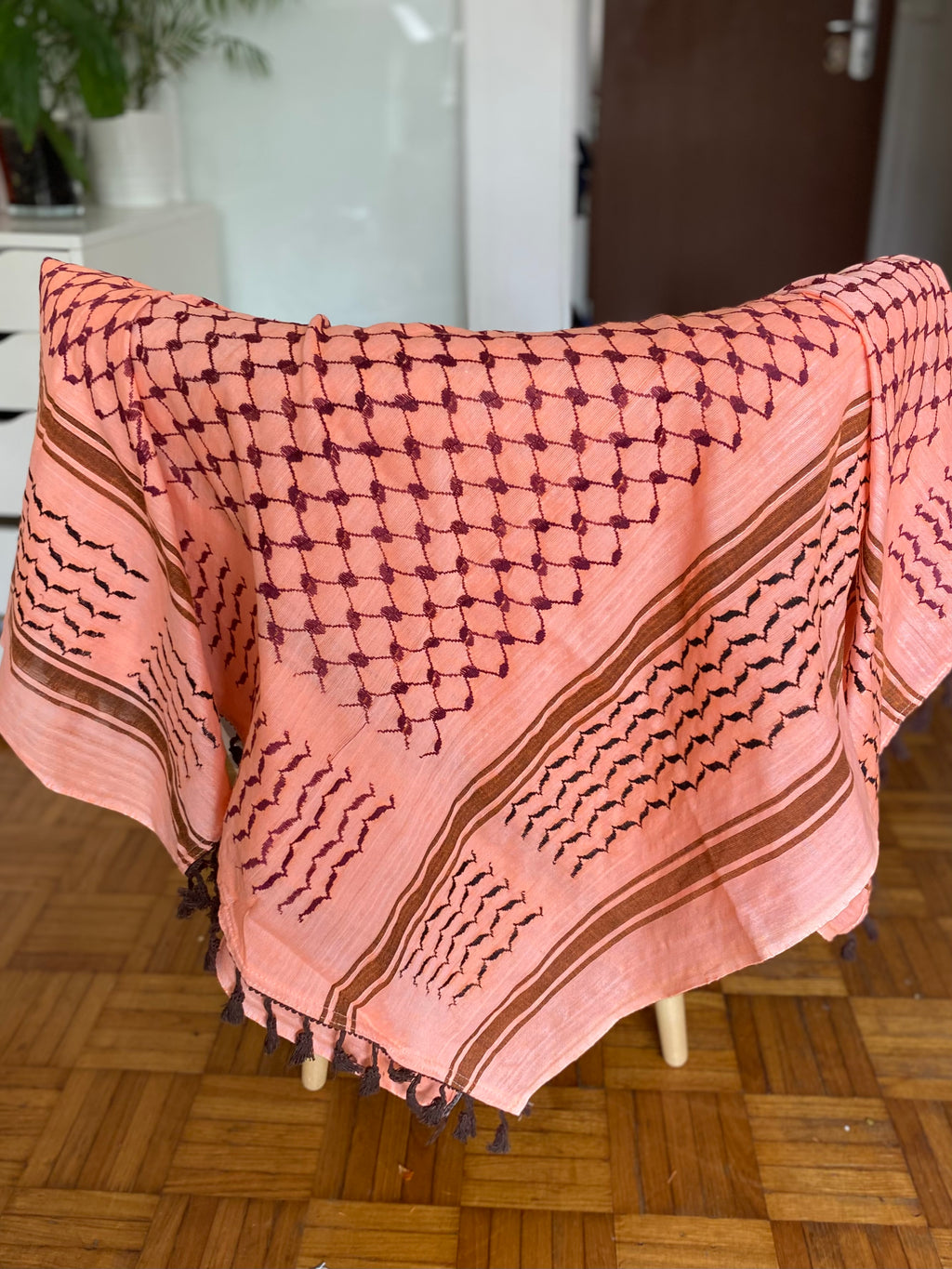 Kiffieh Palestinien authentique saumon