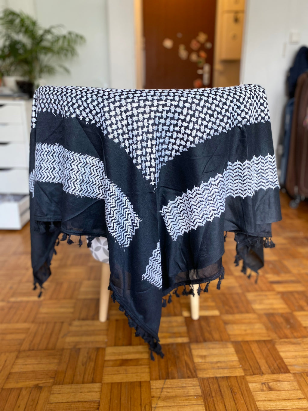 Kiffieh authentique noir / couleur