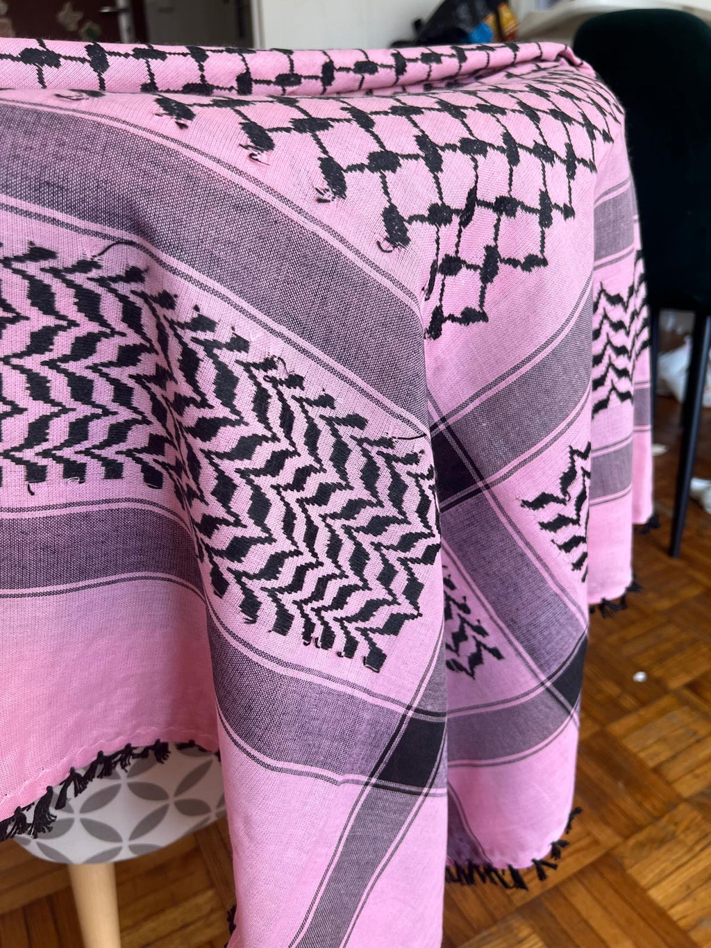 Kiffieh Palestinien bordeaux crème