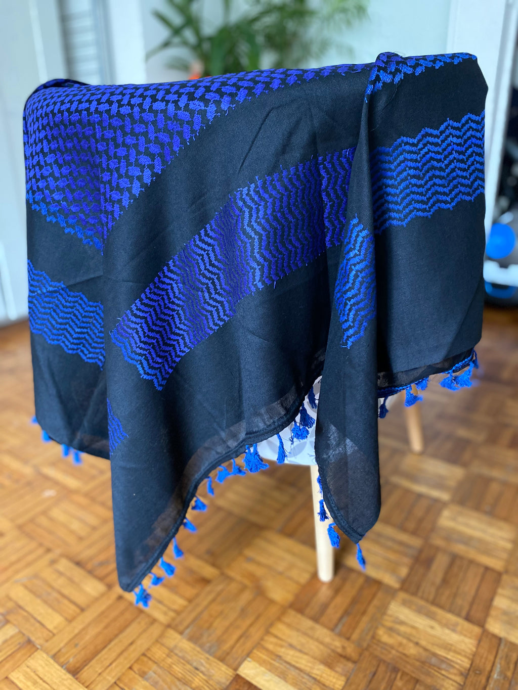 Kiffieh Palestinien authentique noir et bleu royal