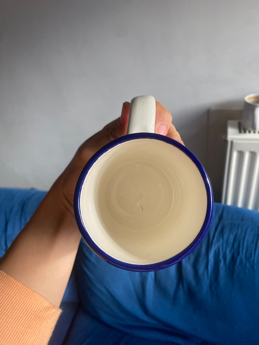 Tasse en céramique fait main– 10 cm, fleurs colorées 2