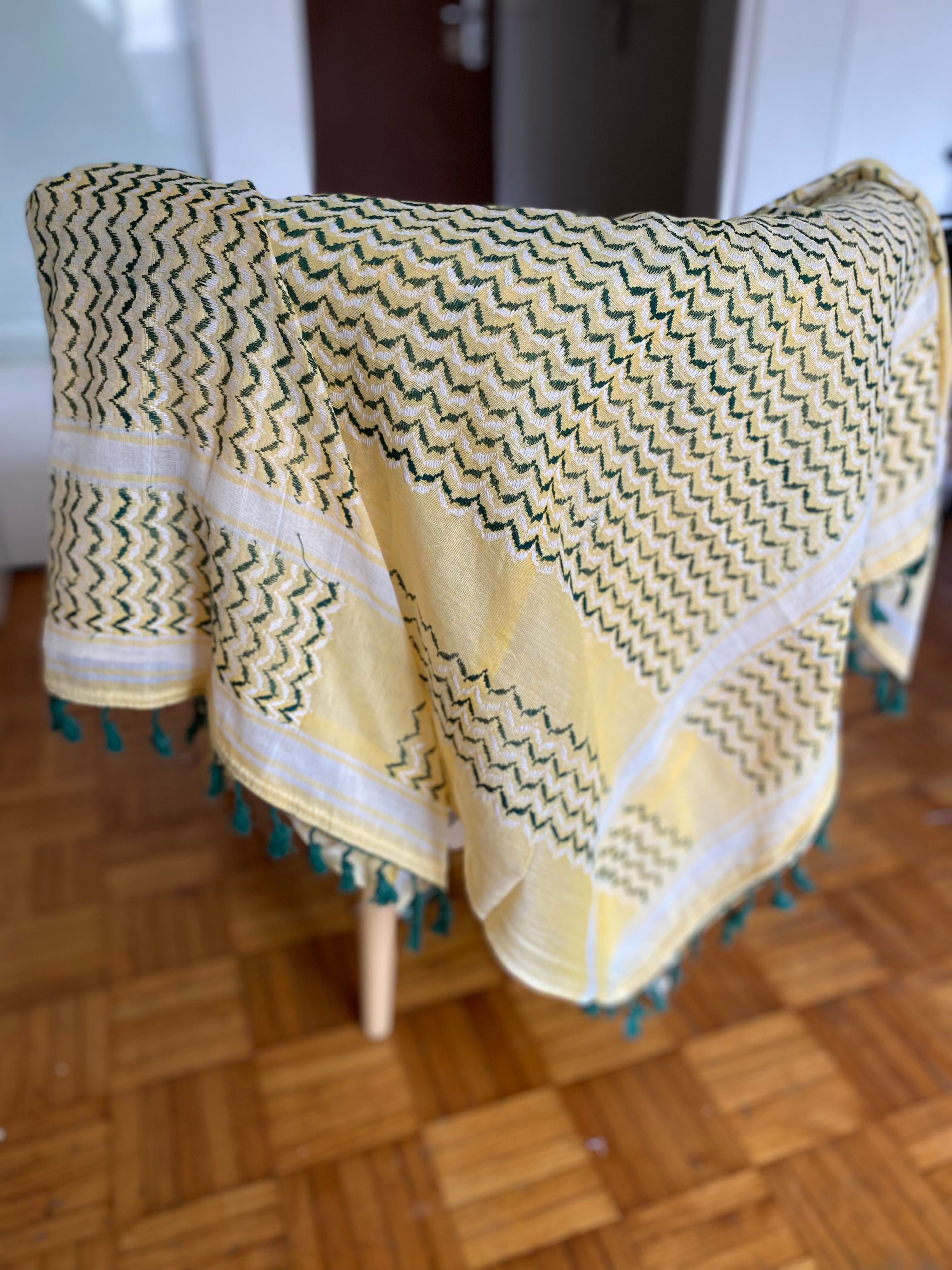 Kiffieh Palestinien authentique jaune avec pompons violets