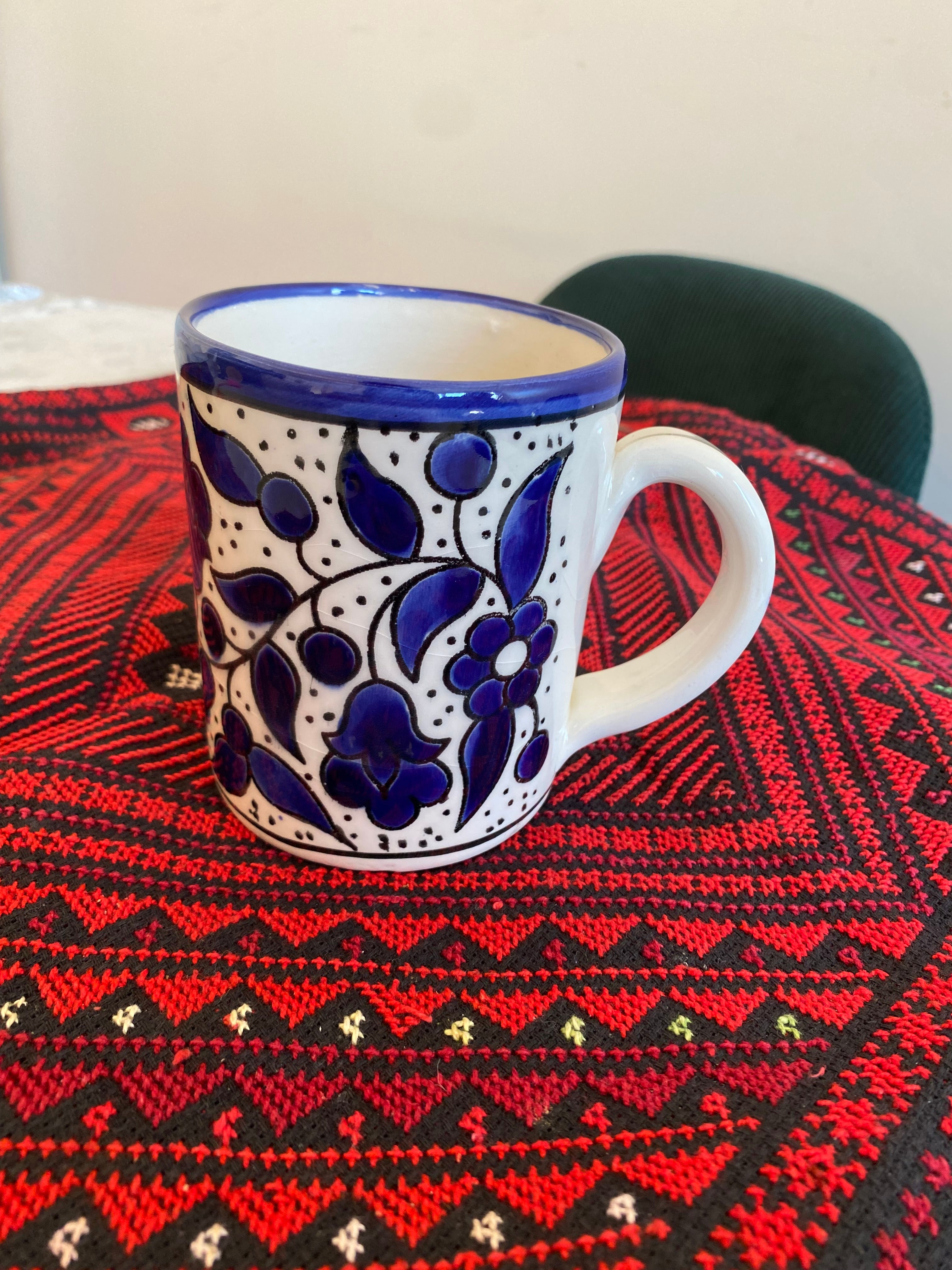 Tasse en céramique fait main – 10 cm, fleurs 1