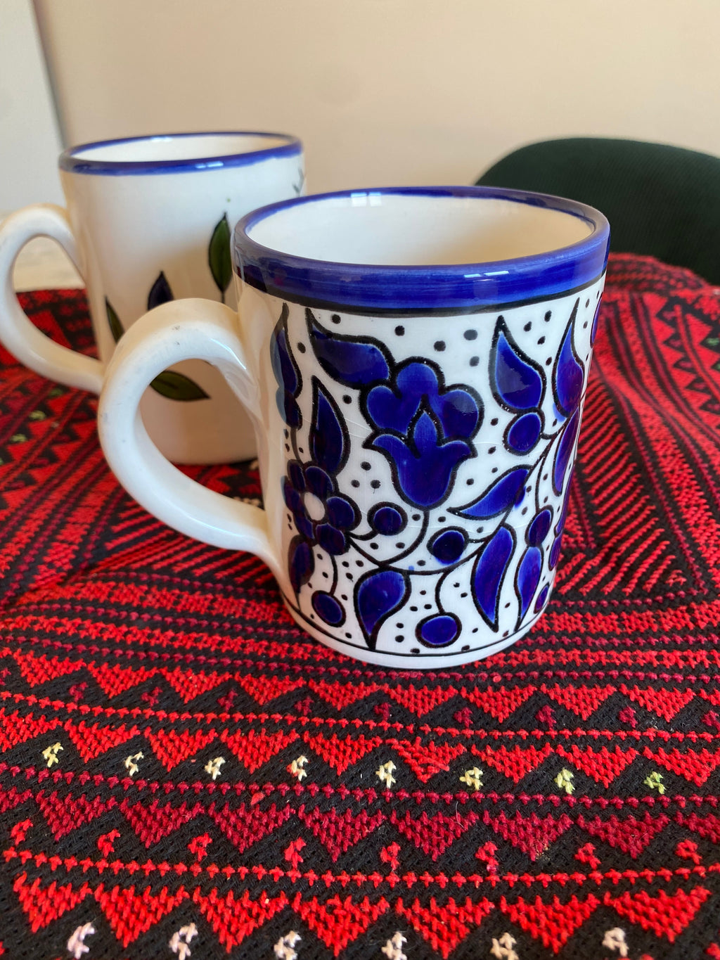 Tasse en céramique fait main – 10 cm, fleurs 1