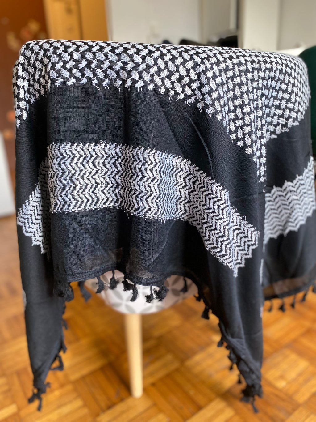 Kiffieh authentique noir / couleur