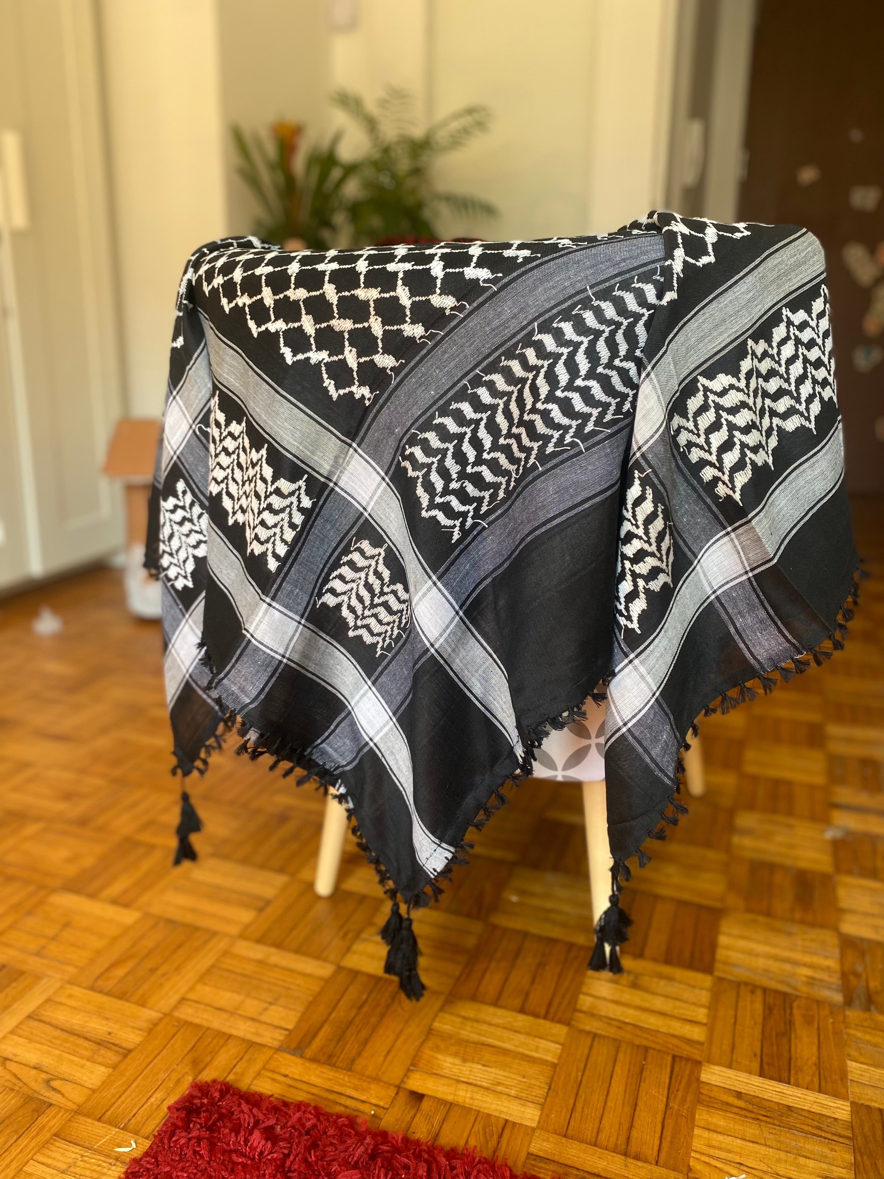 Keffieh palestinien noir et blanc