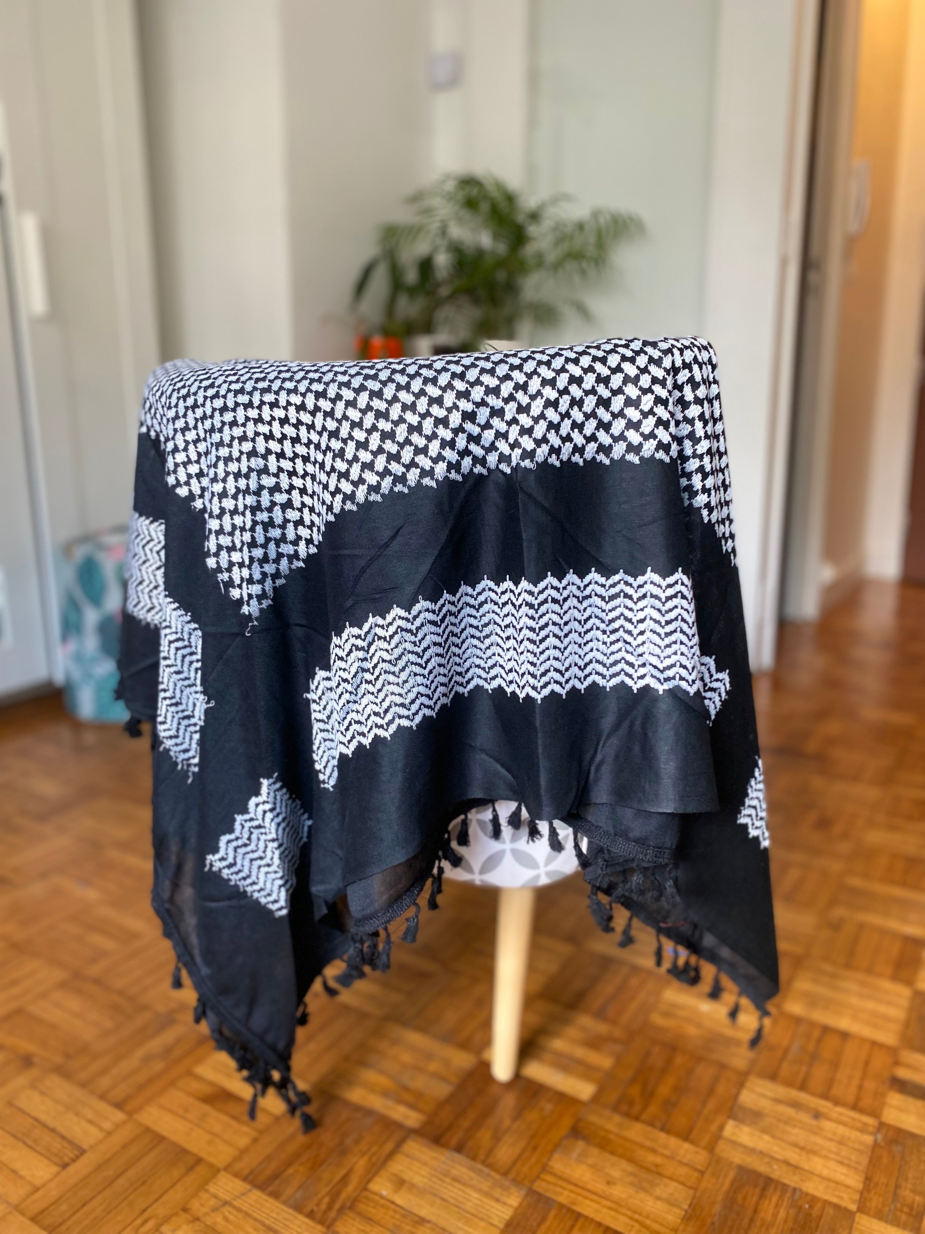 Kiffieh authentique noir / couleur